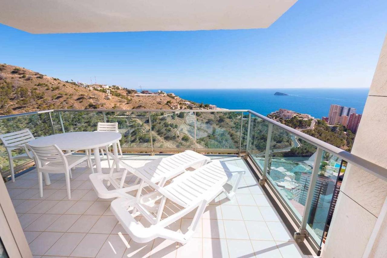 High Rise Apartment On The 39Th Floor With Private Terrace And Sea Views بينايدورم المظهر الخارجي الصورة