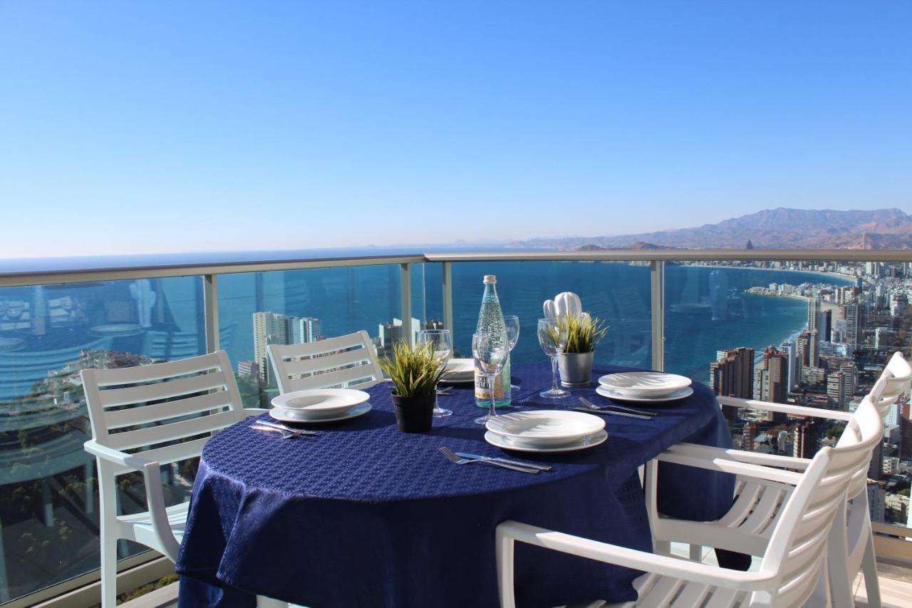 High Rise Apartment On The 39Th Floor With Private Terrace And Sea Views بينايدورم المظهر الخارجي الصورة